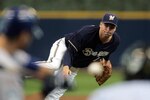 22063265_dodgers_v_brewers_crop_150x100