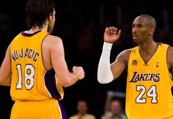 91050013_lakers_v_spurs_crop_340x234