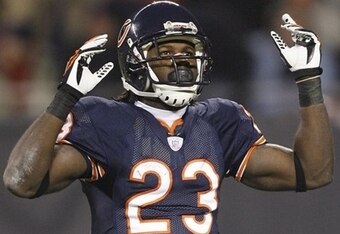 Devin-hester_crop_340x234