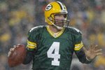 53_favre-falcons_crop_150x100