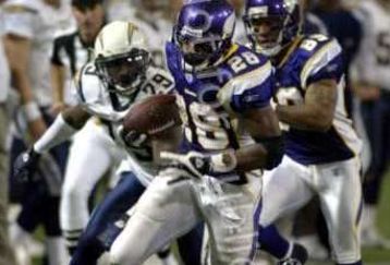 Adrian_peterson_feature