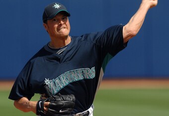 50678315_angels_v_mariners_crop_340x234