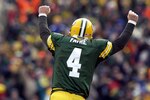 5640518_packers_v_bills_crop_150x100