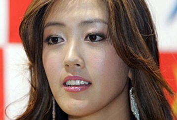 Michelle-wie-2006_feature