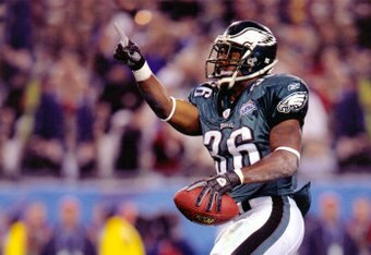 Aago006_brian-westbrook-super-b_crop_340x234
