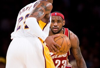 91961246_cavaliers_v_lakers_crop_340x234