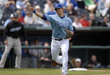 98327232_blue_jays_v_royals_feature