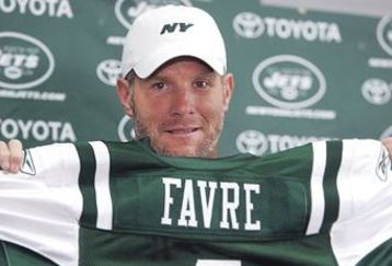 Nfl_a_favre3_sw_412_feature