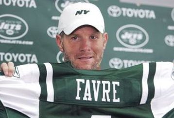 Nfl_a_favre3_sw_412_feature