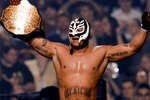Rey-mysterio-photograph-c128863_crop_150x100