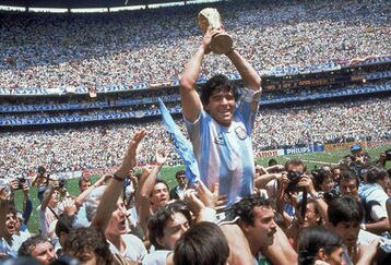 Maradona_feature