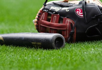 1253274_cardinals_v_padres_crop_340x234