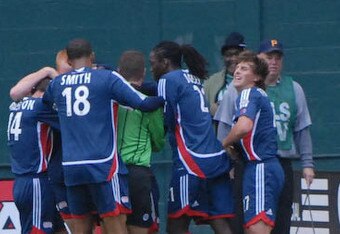 New_england_revolution_1a_20071_crop_340x234
