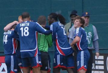 New_england_revolution_1a_20071_feature