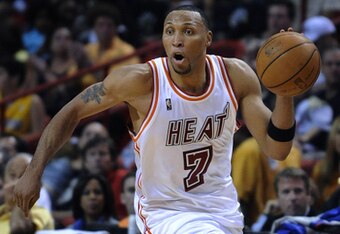 35872171_lakers_v_heat_crop_340x234