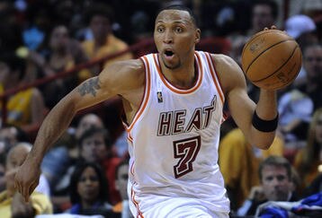 35872171_lakers_v_heat_feature