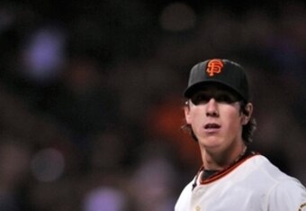 2838585_giants_v_padres_crop_340x234