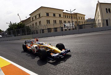 49519_2_feature