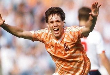 Van_basten_feature