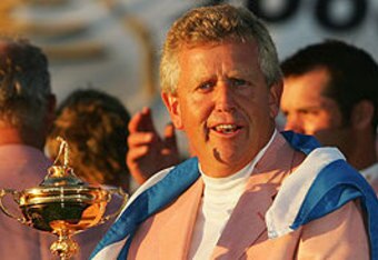 Monty06_299x350_crop_340x234