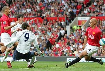 _44080393_berbatov416_feature