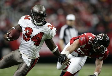 4883936_buccaneers_v_falcons_feature
