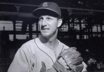 Musial1_crop_340x234