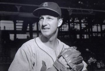Musial1_feature