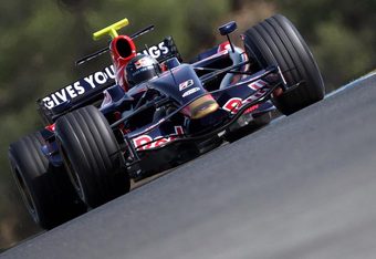 Vettel_toro_jerez_08pre_gepa_crop_340x234