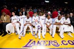91961244_cavaliers_v_lakers_crop_150x100