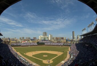 48416153_astros_v_cubs_crop_340x234
