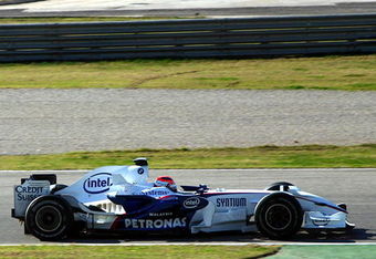 511px-kubica-cheste08_crop_340x234