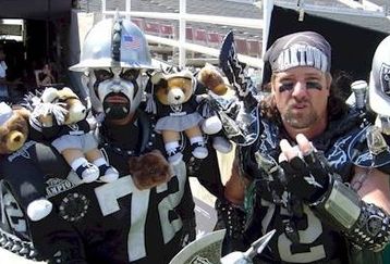 Teddy_bear_raiders_feature