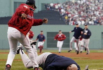 Large_red_20sox_20yankees_20fig_feature