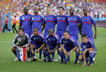 532080609196_euro2008_rom_v_fra_feature