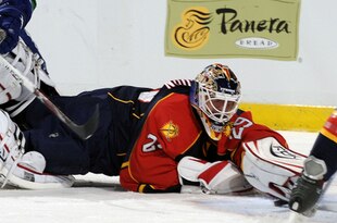 2110066_canucks_v_panthers_crop_310x205