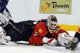 2110066_canucks_v_panthers_more_feature