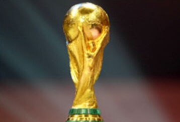 Trophy1_1_feature