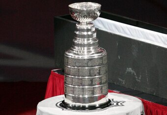 9183502_sabres_v_canes_crop_340x234