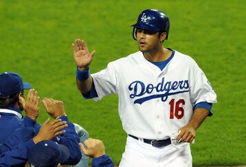 00732928_red_sox_v_dodgers_feature