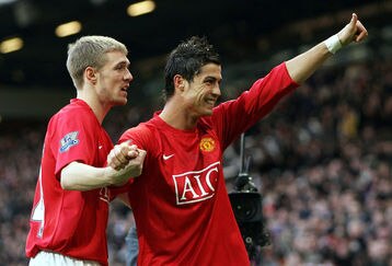 73953482_manchester_utd_v_evert_feature