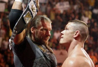 Cena_and_triple_h_crop_340x234
