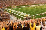 Footballfield1680x1050_crop_150x100