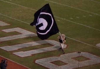 Uga_blackout_030_crop_340x234