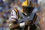 43864002_lsu_v_kentucky_more_feature