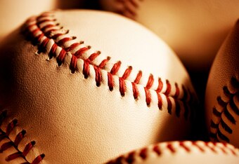 Baseballs_crop_340x234