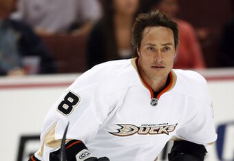 74083236_nhl_ducks_canadiens_crop_340x234