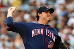 375723611_twins_v_yankees_crop_150x100