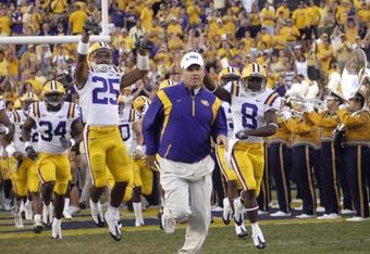 Miles_with_team_running_crop_340x234