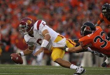 1660809253513_usc_v_oregon_st_feature